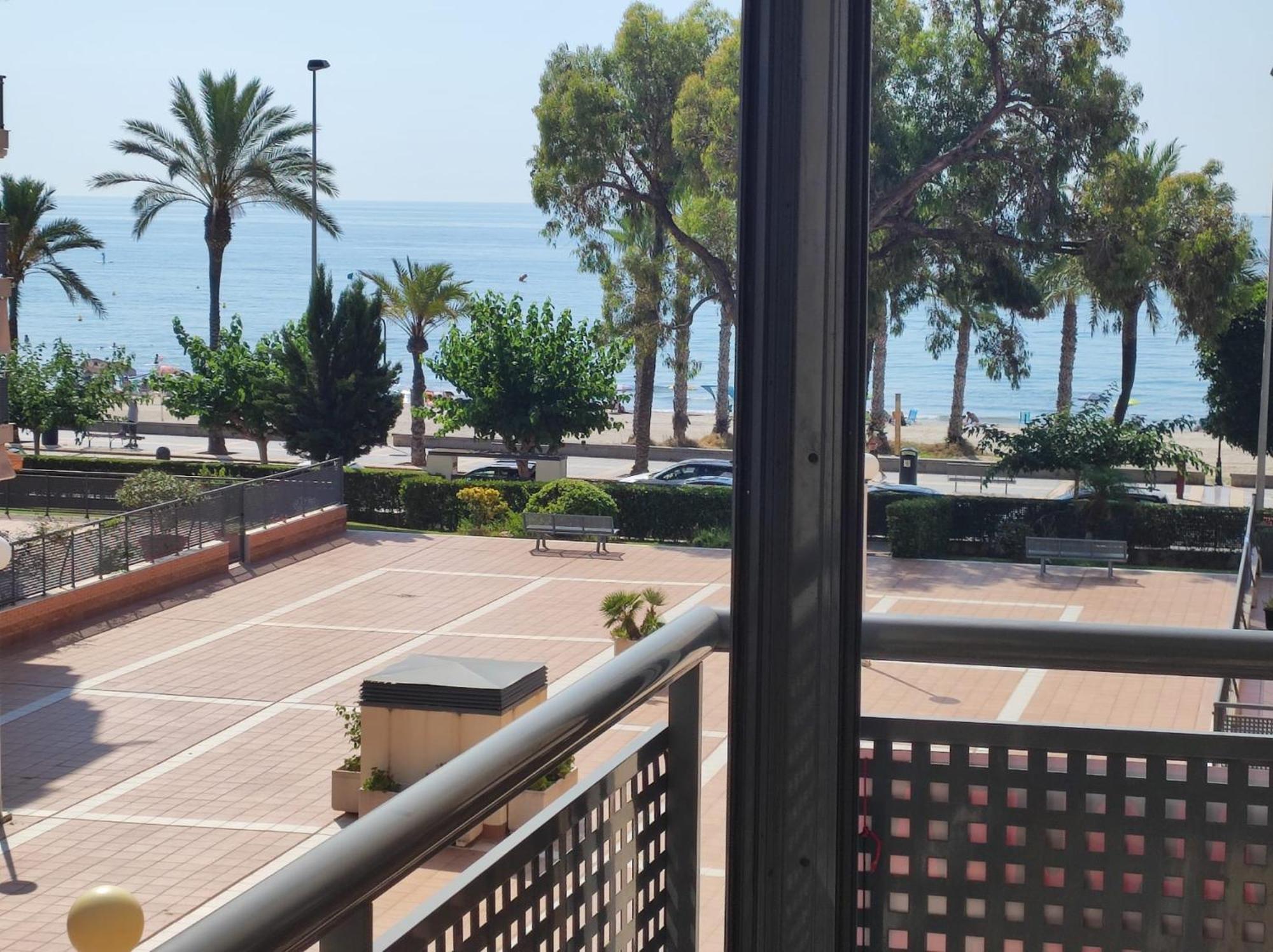 Precioso Apartamento Con Vistas Al Mar بينيكاسّين المظهر الخارجي الصورة